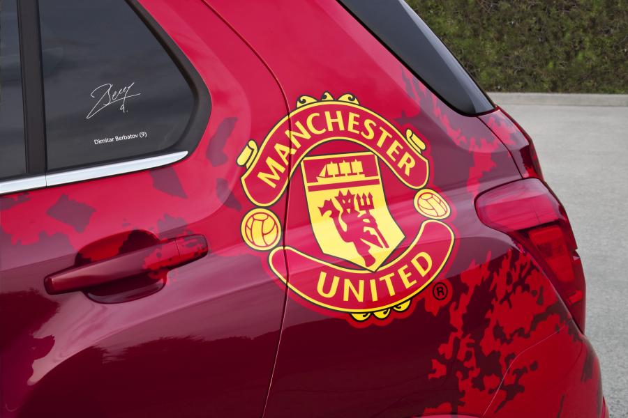 Детали экстерьера Chevrolet Trax Manchester United Edition 2012 года  (фото 3 из 6)